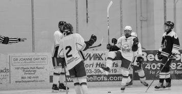 九游-世界杯冰球:加拿大队再创新高,挑战纪录!,加拿大冰球国家队